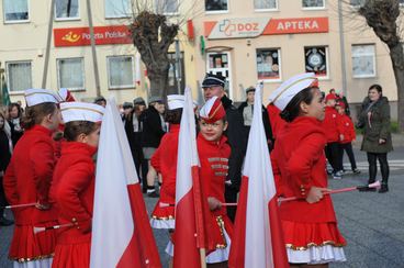 Jarmarkiem Świętomarcińskim uczcili w Widawie dzień 11 listopada